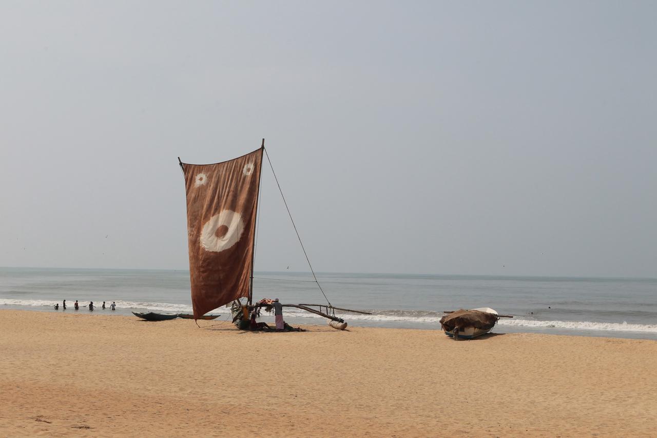 Nethmi * Negombo
